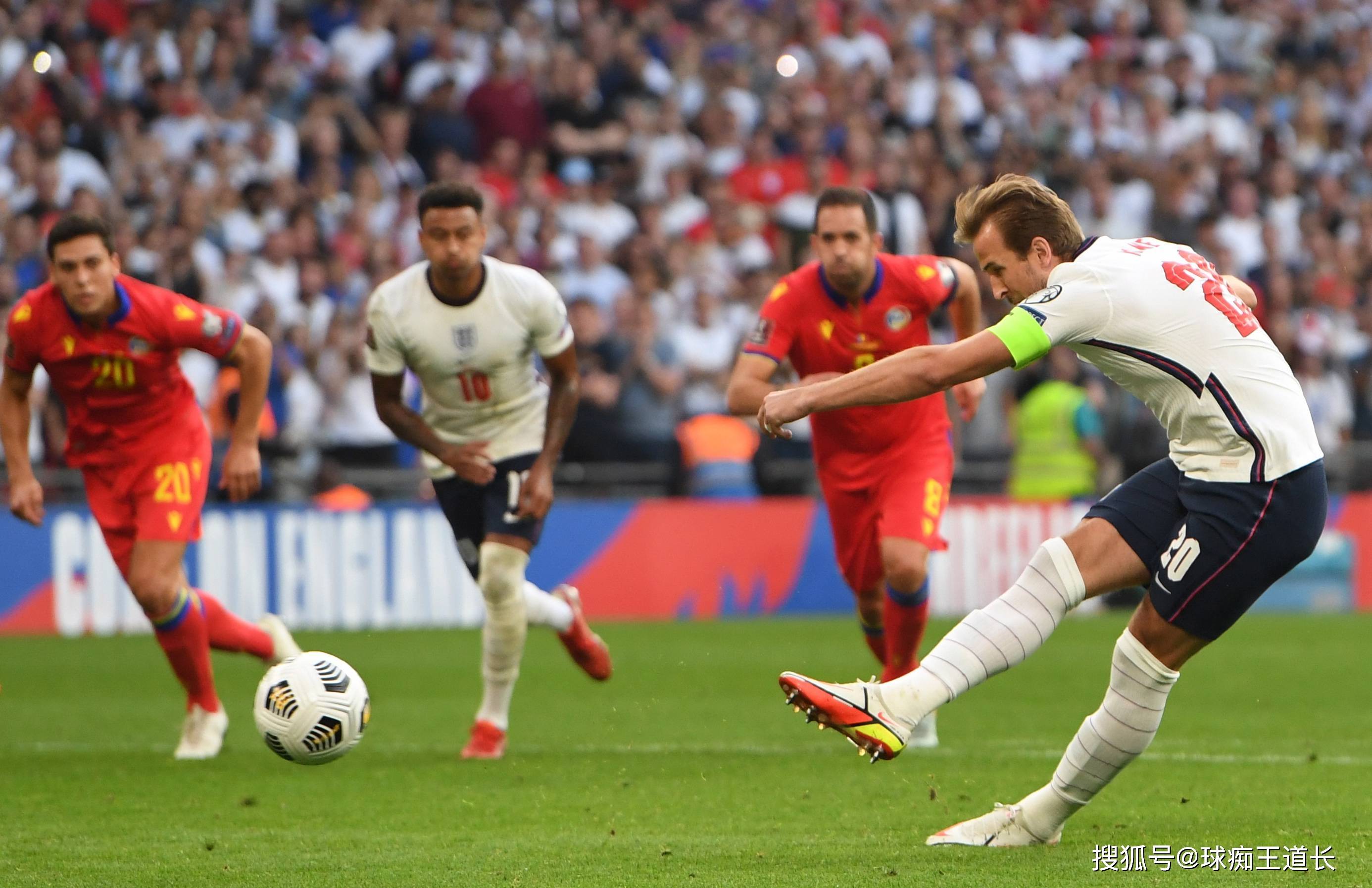 虽然他坚持 虽然他坚持