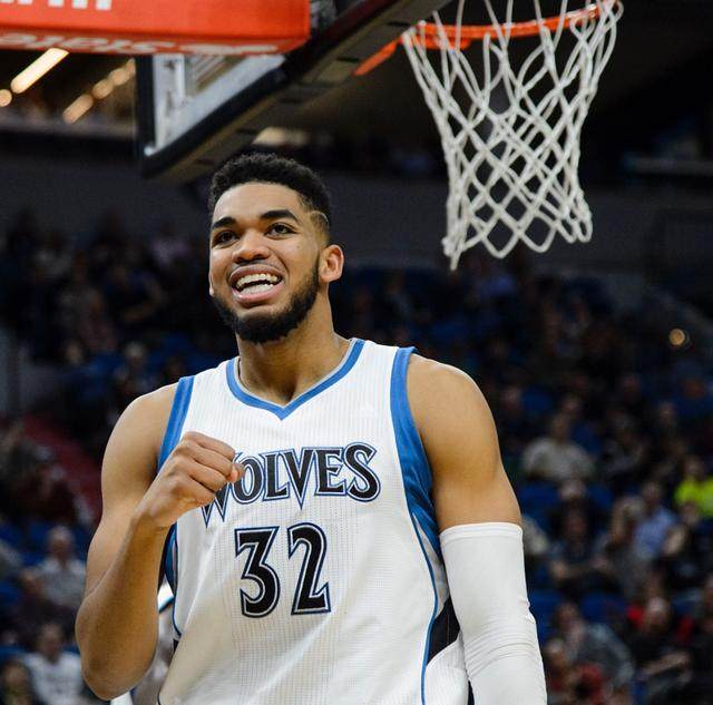 中加入更多 中加入更多