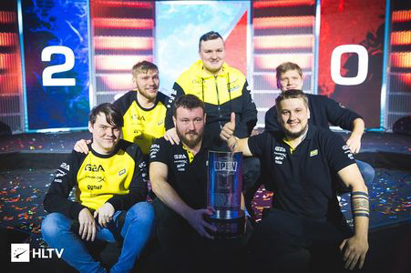 年轻力量崭 年轻力量崭