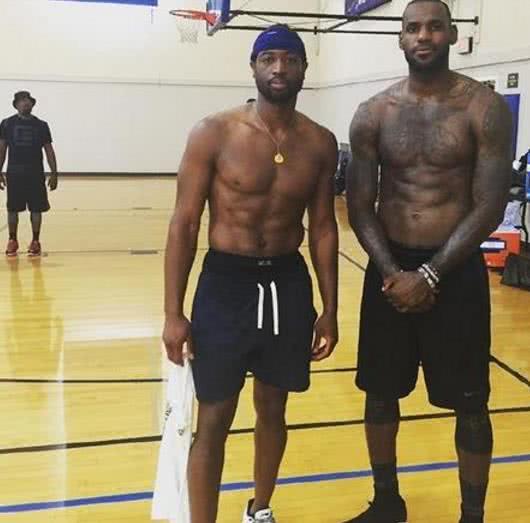 的表现为湖 的表现为湖