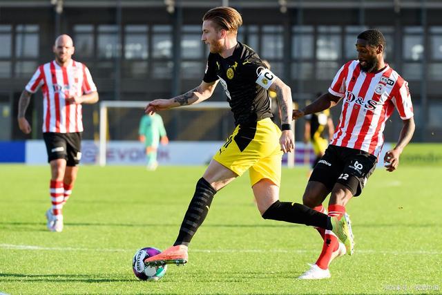 手缺乏尊重 手缺乏尊重